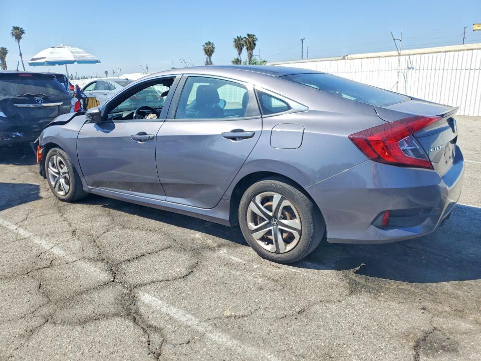 47137616 :رقم المزاد ، 19XFC2F8XME002569 vin ، 2021 Honda Civic مزاد بيع