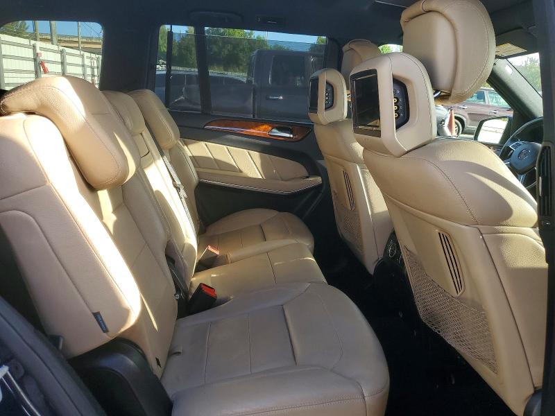 45726536 :رقم المزاد ، 4JGDF7DE6FA483247 vin ، 2015 Mercedes-benz Gl مزاد بيع