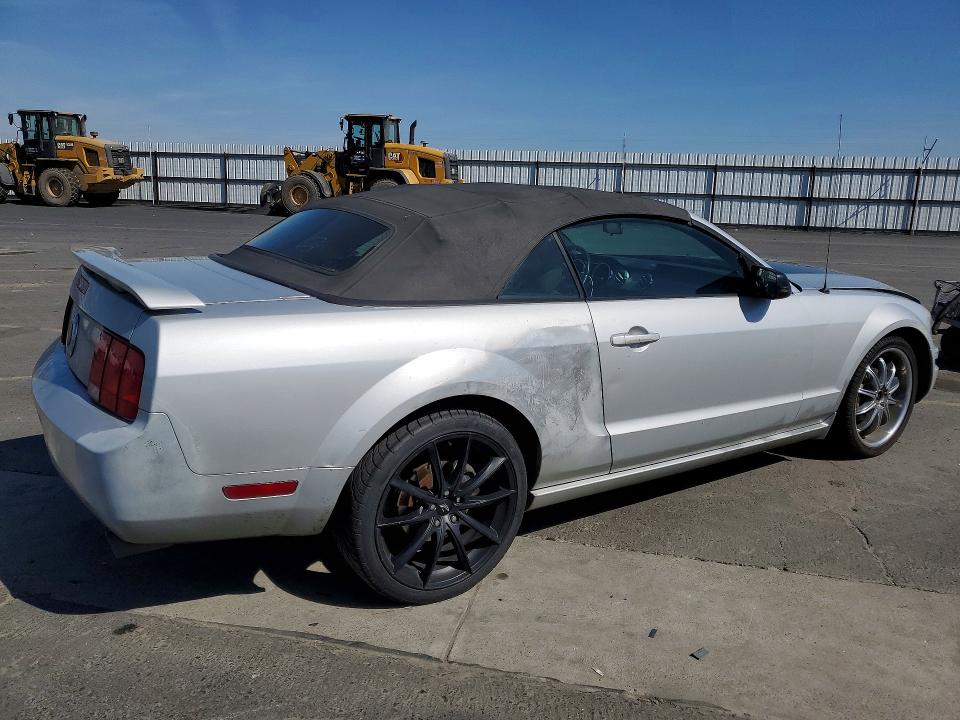 Продажа на аукционе авто 2006 Ford Mustang, vin: 1ZVHT84N265111267, номер лота: 45681846
