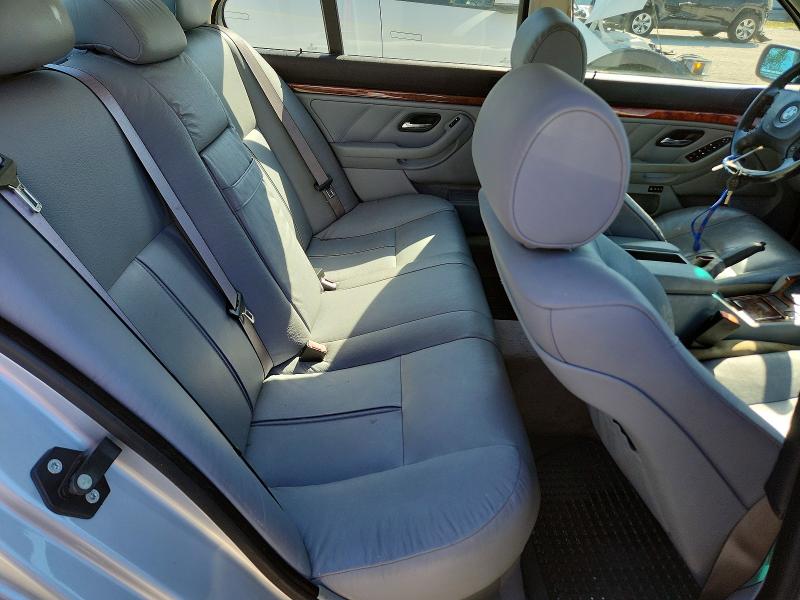 41623276 :رقم المزاد ، WBADT63432CH92477 vin ، 2002 Bmw 530 مزاد بيع