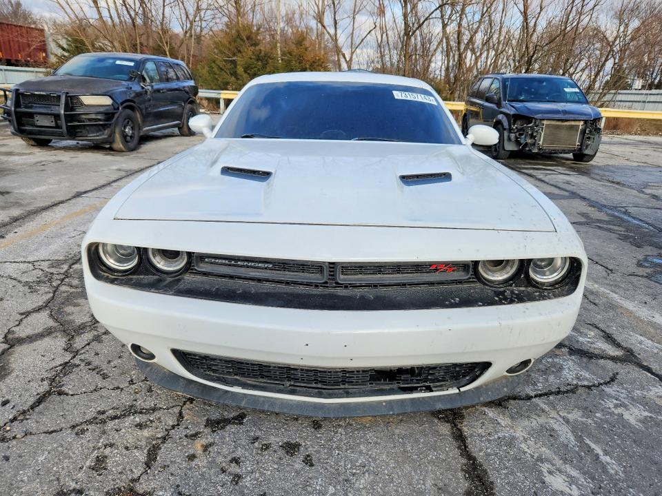 Продажа на аукционе авто 2017 Dodge Challenger, vin: 2C3CDZBT2HH513193, номер лота: 73157143