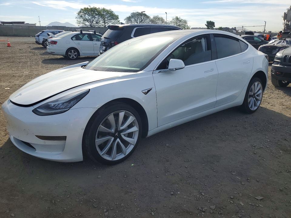 Продажа на аукционе авто 2020 Tesla Model 3, vin: 5YJ3E1EA0LF599414, номер лота: 46223376