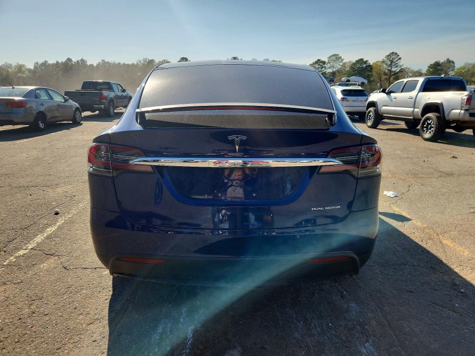 Продажа на аукционе авто 2020 Tesla Model X, vin: 5YJXCDE21LF284154, номер лота: 46282146