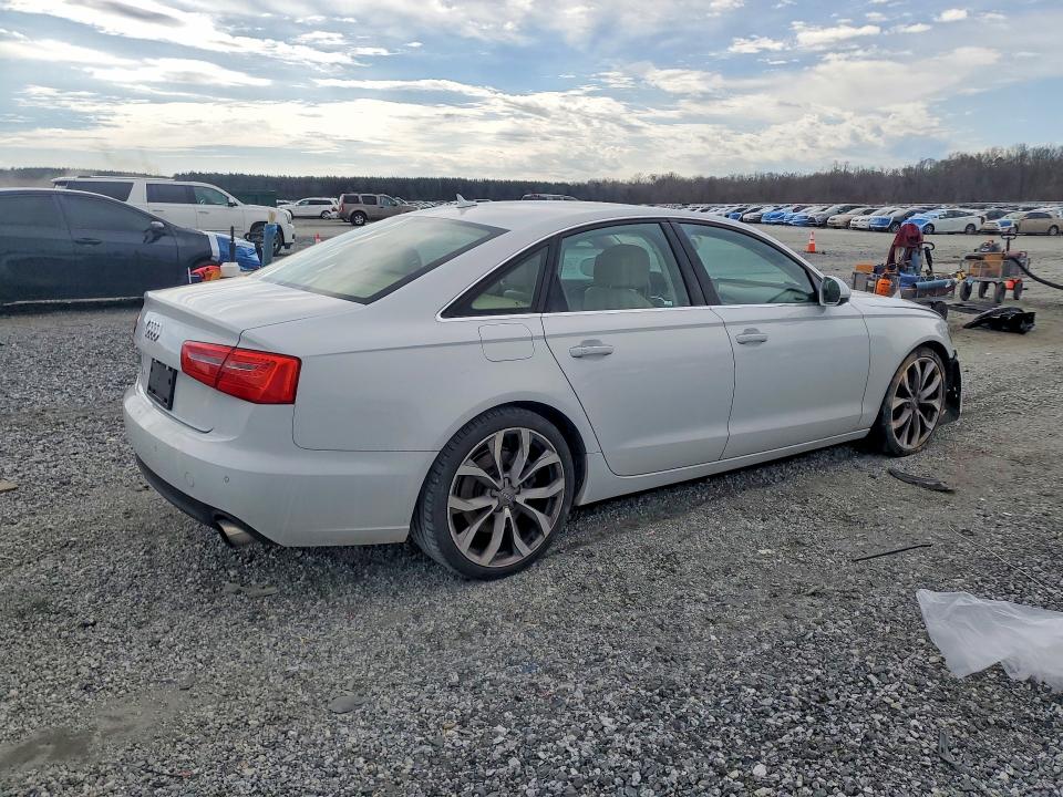 Продаж на аукціоні авто 2014 Audi A6, vin: WAUDFAFC7EN133658, номер лоту: 45671376