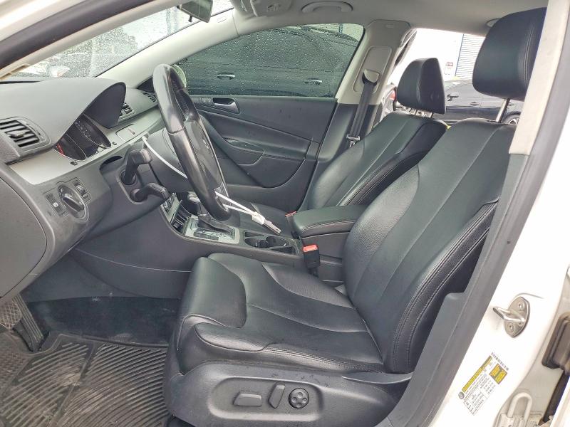 48107936 :رقم المزاد ، WVWJM7AN2AE166035 vin ، 2010 Volkswagen Passat مزاد بيع