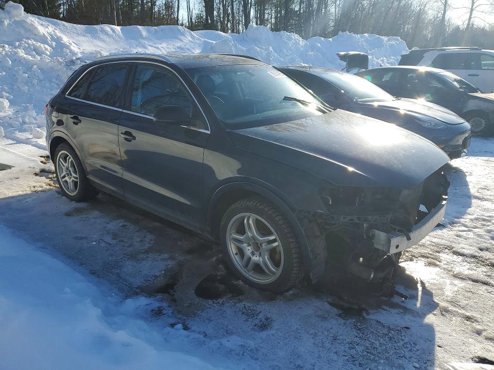 Продажа на аукционе авто 2015 Audi Q3, vin: WA1EFEFS9FR008185, номер лота: 75354165