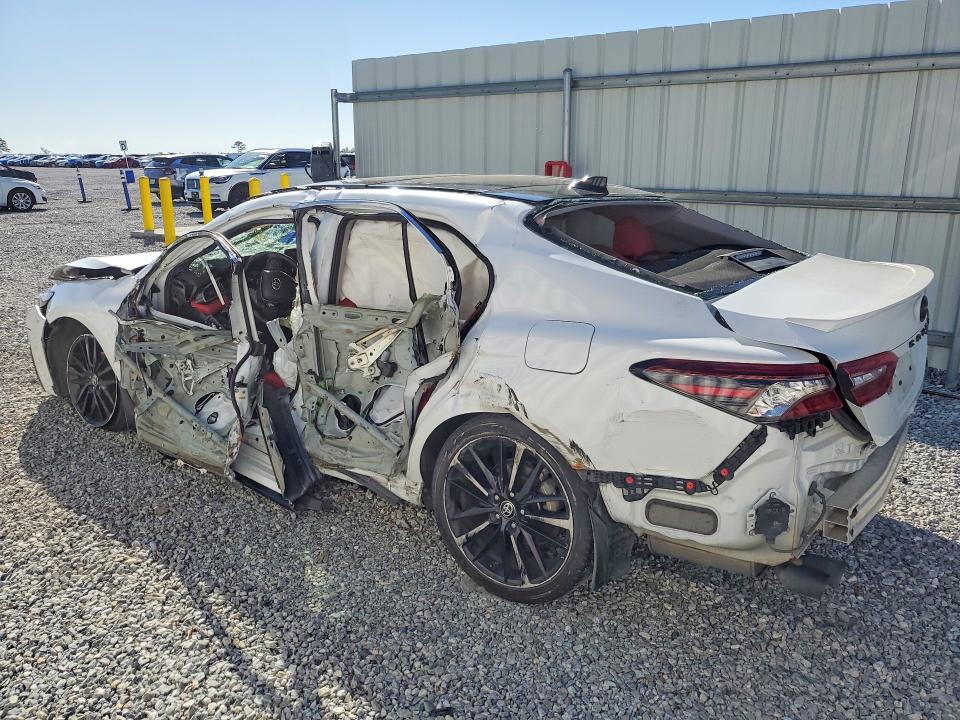 2024 Toyota Camry მანქანა იყიდება აუქციონზე, vin: 4T1K61AK8RU847766, აუქციონის ნომერი: 45639176