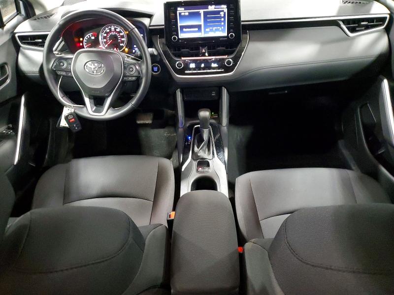 2022 Toyota Corolla Cross მანქანა იყიდება აუქციონზე, vin: 7MUCAABG4NV043454, აუქციონის ნომერი: 47182436