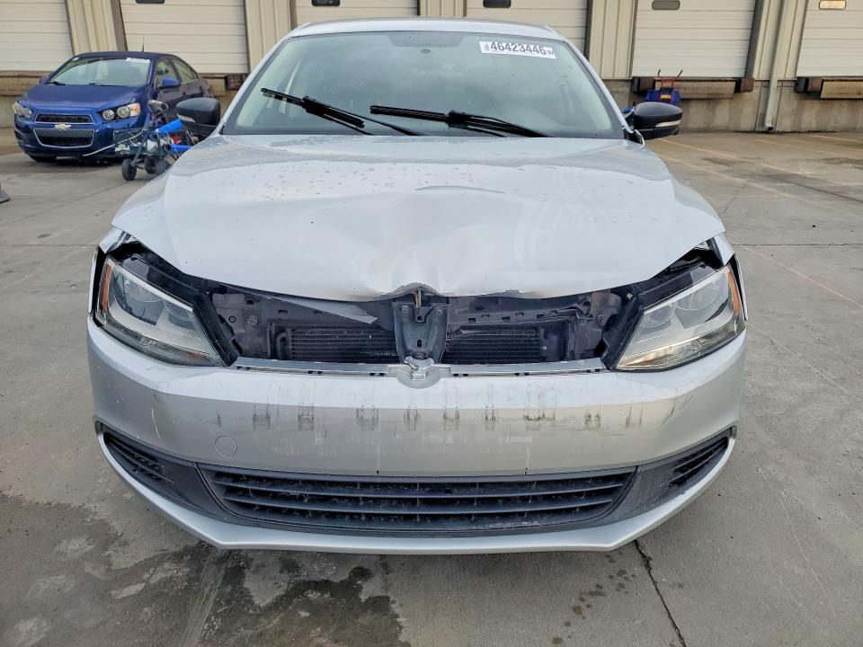 46423446 :رقم المزاد ، 3VWDX7AJ8DM294356 vin ، 2013 Volkswagen Jetta مزاد بيع