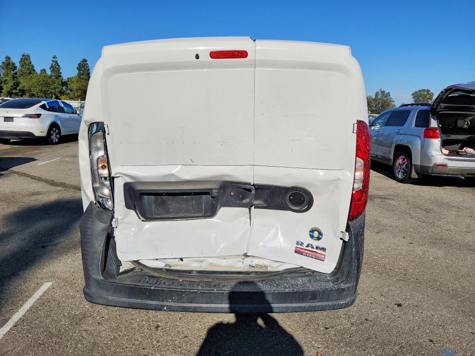 45460146 :رقم المزاد ، ZFBERFAB1J6H39381 vin ، 2018 Ram Promaster City مزاد بيع