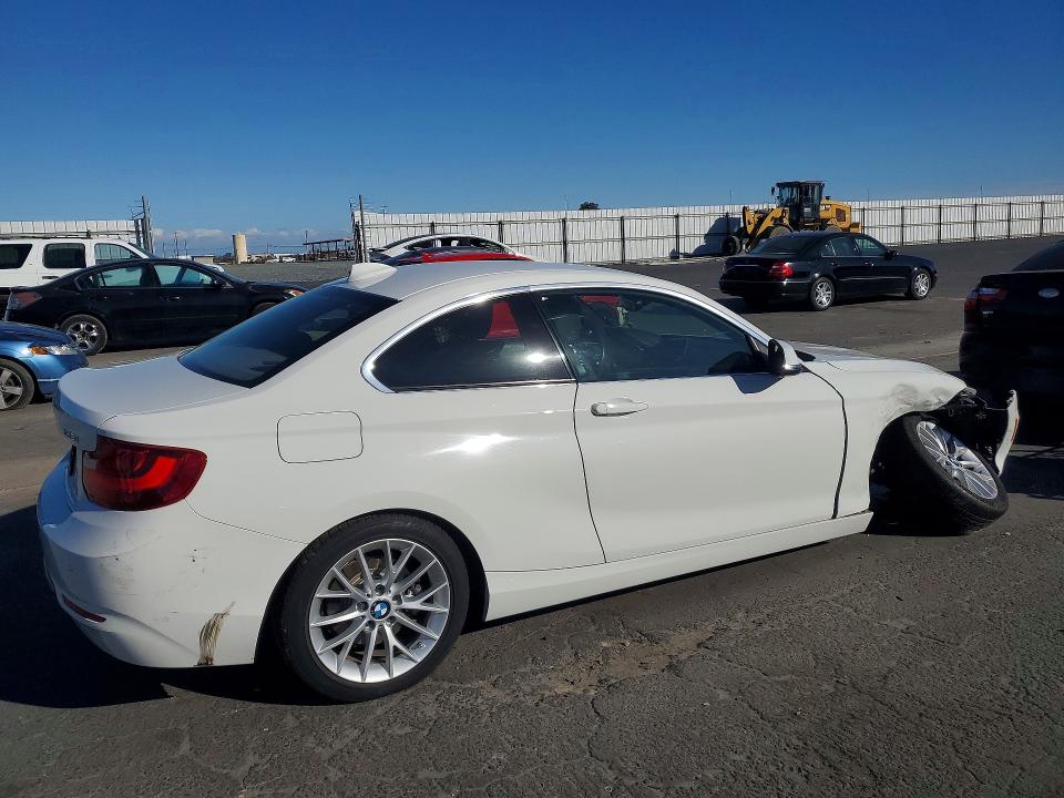 2016 Bmw 228 მანქანა იყიდება აუქციონზე, vin: WBA1F9C5XGV742687, აუქციონის ნომერი: 79672415