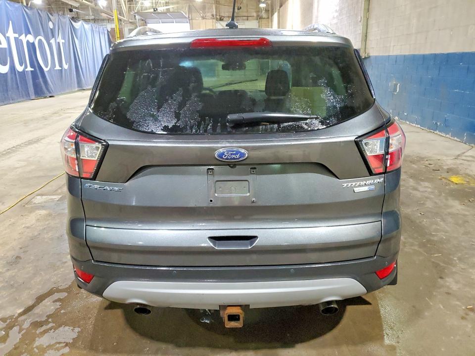 41827886 :رقم المزاد ، 1FMCU9J99JUA79774 vin ، 2018 Ford Escape مزاد بيع