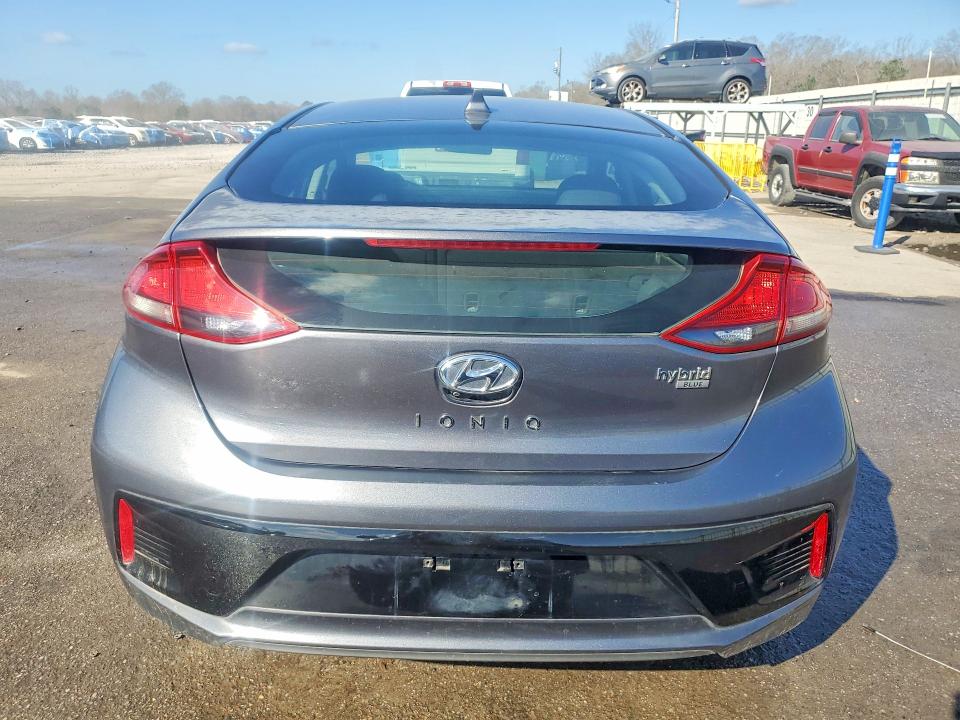Продаж на аукціоні авто 2018 Hyundai Ioniq Hybrid, vin: KMHC65LC7JU075315, номер лоту: 79455675