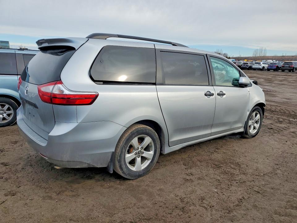 Aukcja sprzedaży 2019 Toyota Sienna, vin: 5TDZZ3DCXKS976225, numer aukcji: 79432715