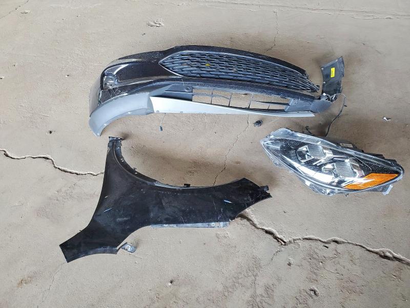 45758056 :رقم المزاد ، 1FMCU9J91NUB98196 vin ، 2022 Ford Escape مزاد بيع