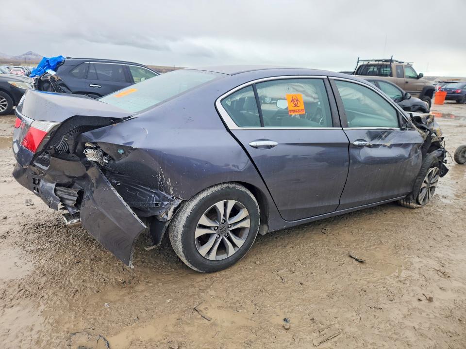 41931426 :رقم المزاد ، 1HGCR2F32FA231924 vin ، 2015 Honda Accord مزاد بيع