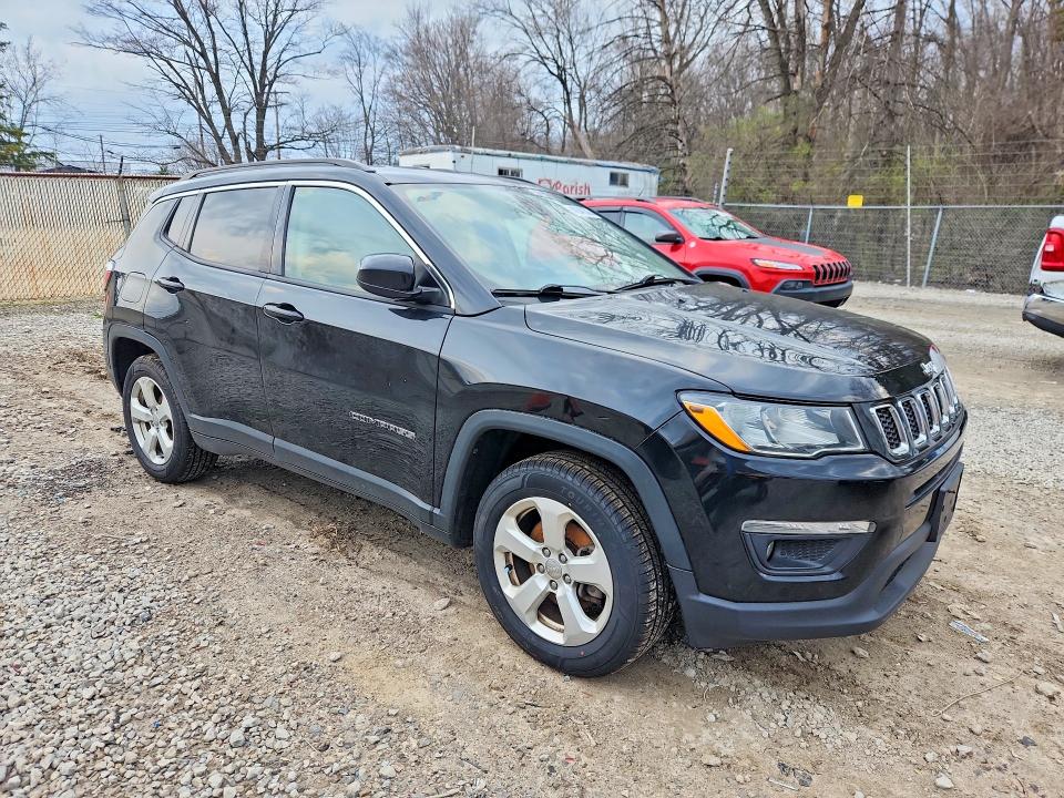2018 Jeep Compass მანქანა იყიდება აუქციონზე, vin: 3C4NJCBB5JT265536, აუქციონის ნომერი: 48343366