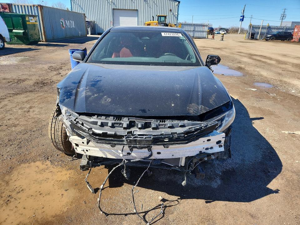 Продажа на аукционе авто 2025 Toyota Camry Le, vin: 4T1DBADK8SU003006, номер лота: 47423226