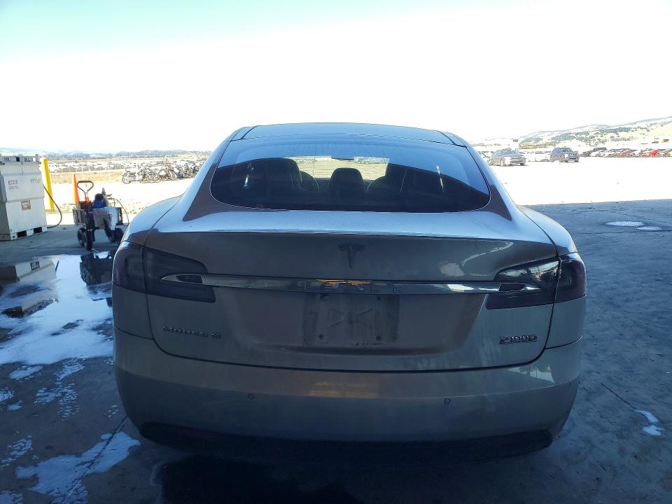 2016 Tesla Model S მანქანა იყიდება აუქციონზე, vin: 5YJSA1E45GF175301, აუქციონის ნომერი: 47109546