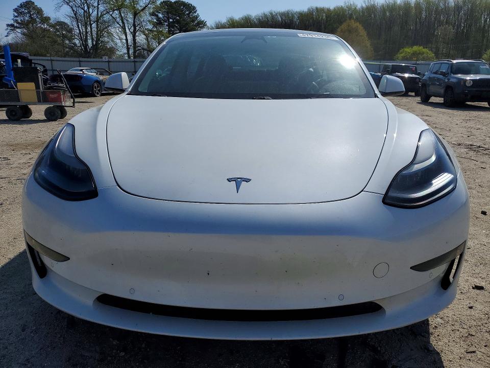 47914236 :رقم المزاد ، 5YJ3E1EA8MF015858 vin ، 2021 Tesla Model 3 مزاد بيع