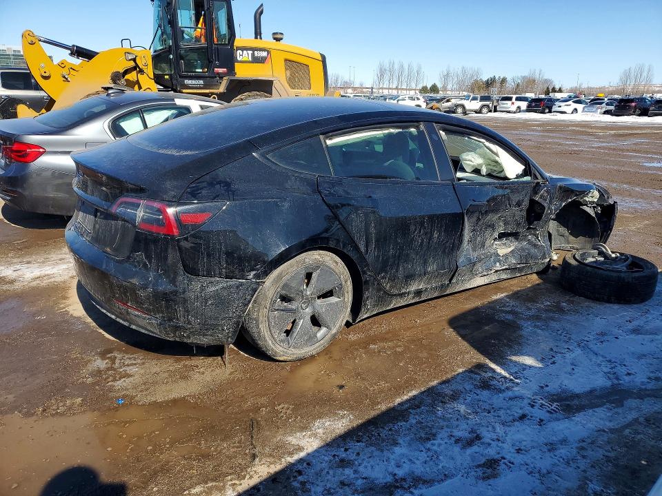 79077075 :رقم المزاد ، 5YJ3E1EA4PF483073 vin ، 2023 Tesla Model 3 مزاد بيع