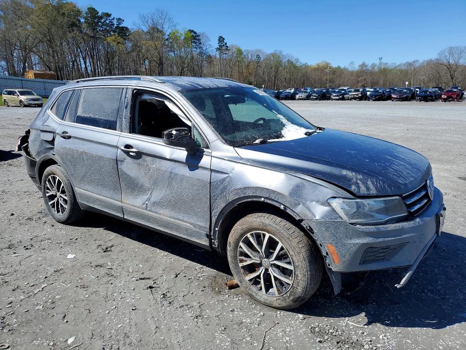Продаж на аукціоні авто 2021 Volkswagen Tiguan, vin: 3VV2B7AX1MM012332, номер лоту: 46509726