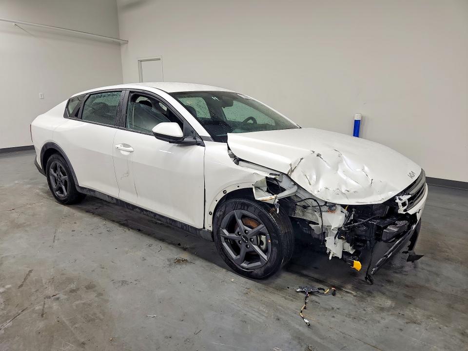 Продаж на аукціоні авто 2025 Kia K4, vin: 3KPFT4DE7SE111461, номер лоту: 45523546