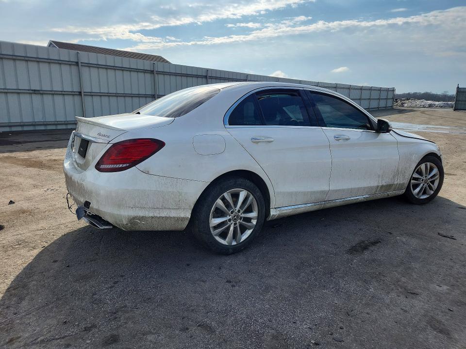 45687476 :رقم المزاد ، 55SWF8EB0KU286761 vin ، 2019 Mercedes-benz C مزاد بيع