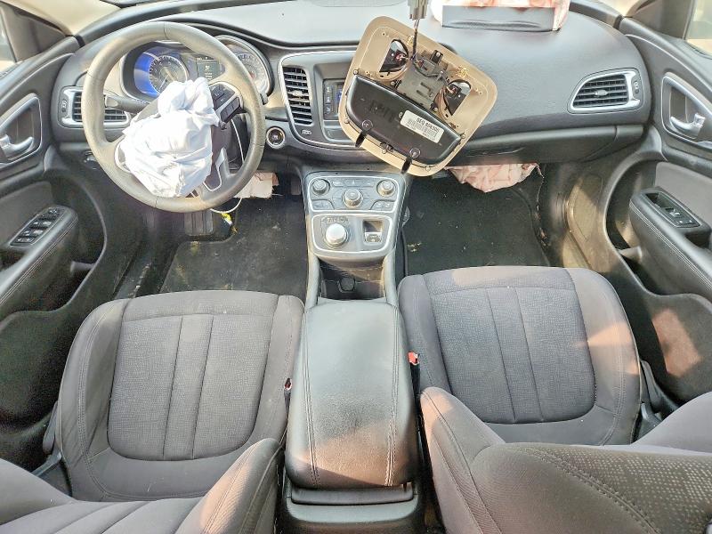 78957275 :رقم المزاد ، 1C3CCCFB8FN617869 vin ، 2015 Chrysler 200 مزاد بيع