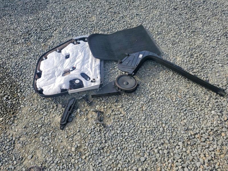 41893376 :رقم المزاد ، 5YJ3E1ET8SF939313 vin ، 2025 Tesla Model 3 مزاد بيع