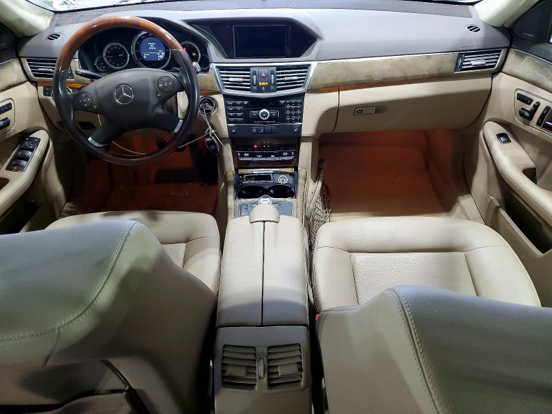77543265 :رقم المزاد ، WDDHF8HB5AA230396 vin ، 2010 Mercedes-benz E مزاد بيع