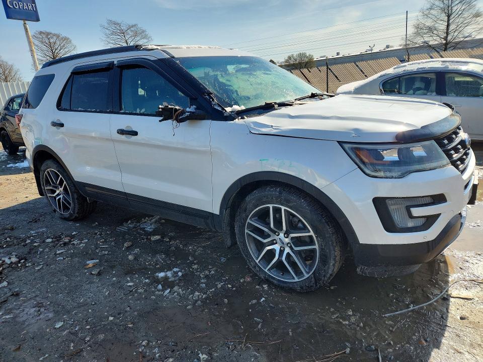 Auction sale of the 2016 Ford Explorer, vin: 1FM5K8GT6GGB70598, lot number: 45914366
