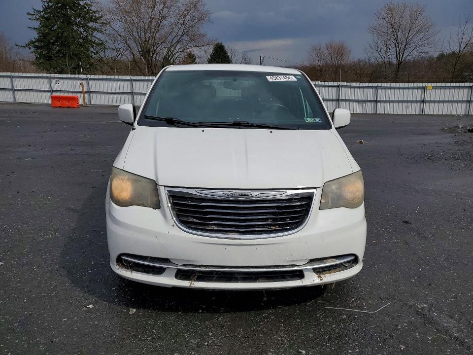 45831486 :رقم المزاد ، 2C4RC1HG8ER132636 vin ، 2014 Chrysler Town & Country مزاد بيع