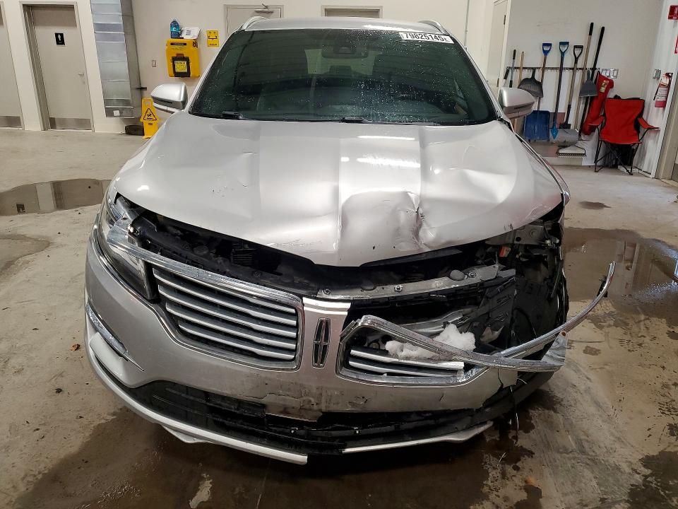 Продаж на аукціоні авто 2015 Lincoln Mkc, vin: 5LMCJ2A97FUJ02179, номер лоту: 79825145