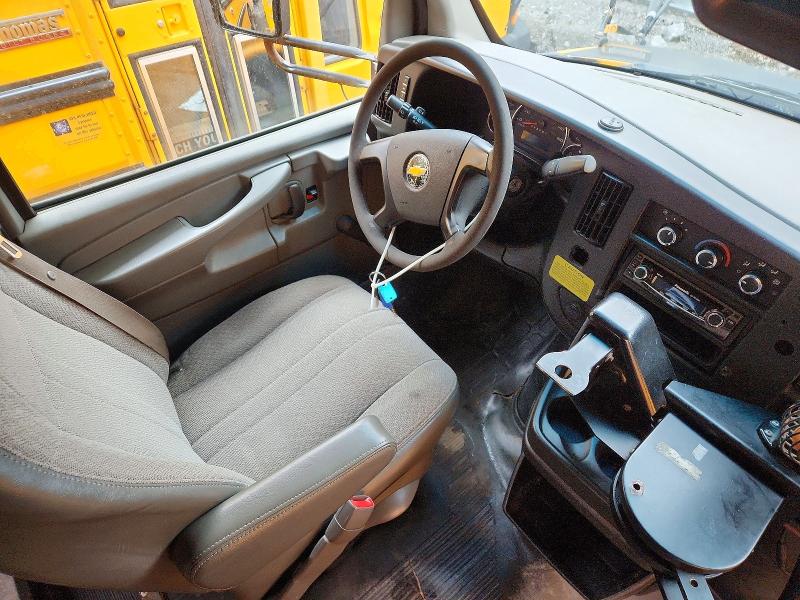 2011 Thomas School Bus მანქანა იყიდება აუქციონზე, vin: 1GB6G5BG2B1104424, აუქციონის ნომერი: 75969655