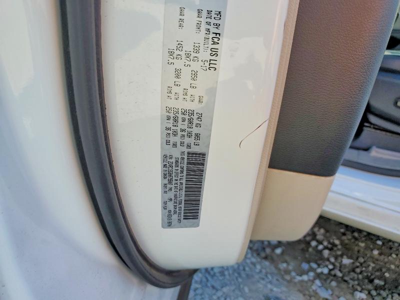 46366256 :رقم المزاد ، 2C4RC1BG8HR795007 vin ، 2017 Chrysler Pacifica مزاد بيع