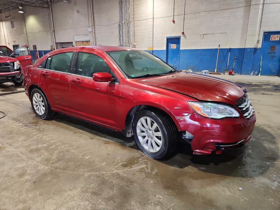 79191835 :رقم المزاد ، 1C3CCBBG0EN115075 vin ، 2014 Chrysler 200 مزاد بيع