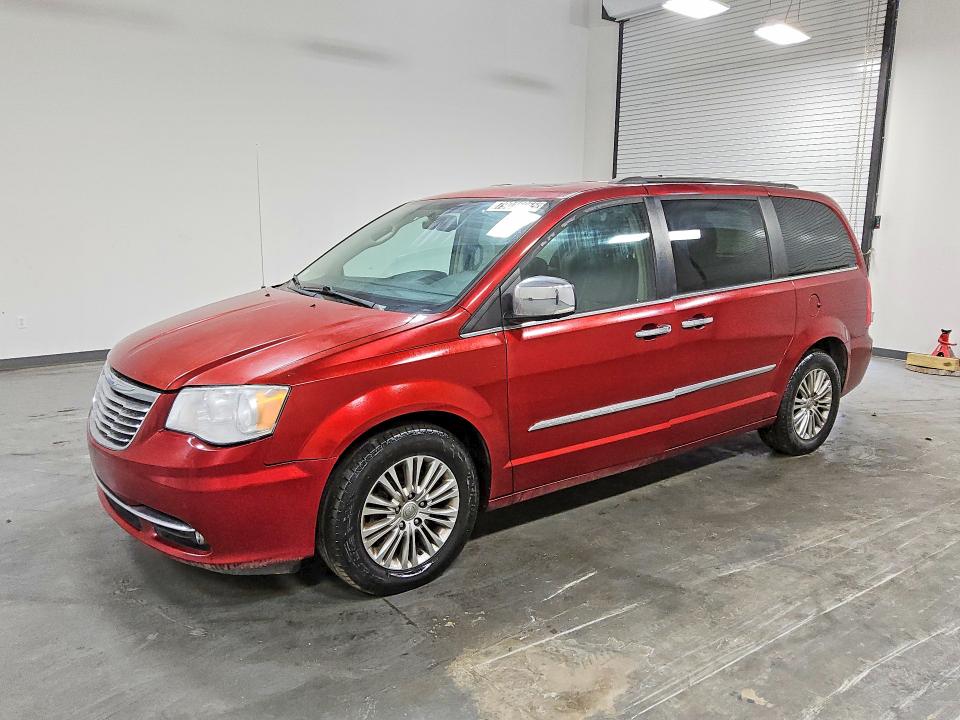 2016 Chrysler Town & Country მანქანა იყიდება აუქციონზე, vin: 2C4RC1CG0GR269595, აუქციონის ნომერი: 79016055