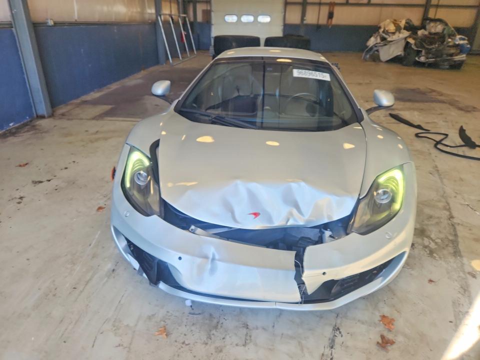 2013 Mclaren Automotive Mp4-12c მანქანა იყიდება აუქციონზე, vin: SBM11BAA6DW002785, აუქციონის ნომერი: 96896515