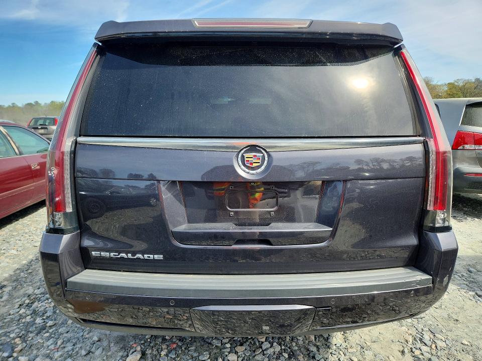 2015 Cadillac Escalade მანქანა იყიდება აუქციონზე, vin: 1GYS3BKJ9FR260235, აუქციონის ნომერი: 46556346