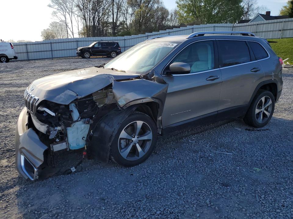 47068676 :رقم المزاد ، 1C4PJLDX1KD269365 vin ، 2019 Jeep Cherokee مزاد بيع