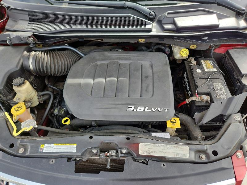 45608606 :رقم المزاد ، 2A4RR5DG4BR676908 vin ، 2011 Chrysler Town & Country مزاد بيع