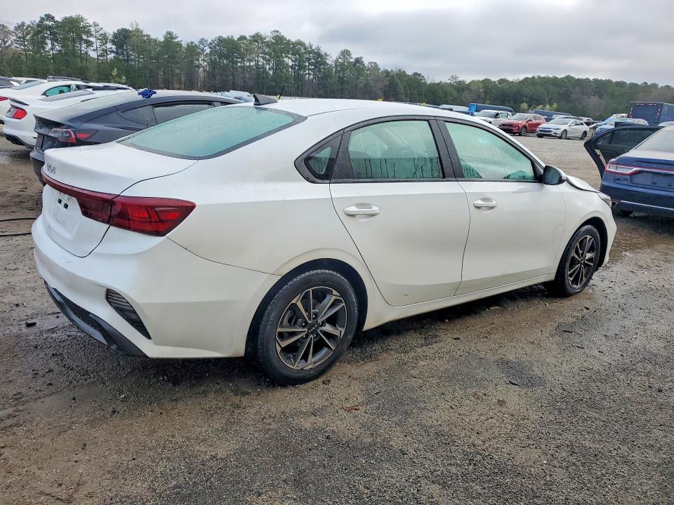 Продажа на аукционе авто 2023 Kia Forte, vin: 3KPF24AD4PE585714, номер лота: 42014146