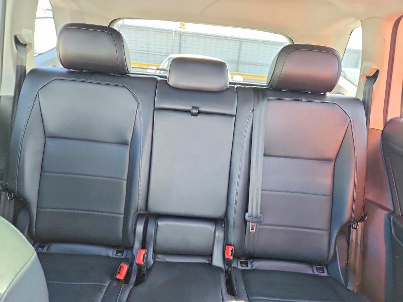 45805756 :رقم المزاد ، 3VV2B7AX7KM051701 vin ، 2019 Volkswagen Tiguan مزاد بيع
