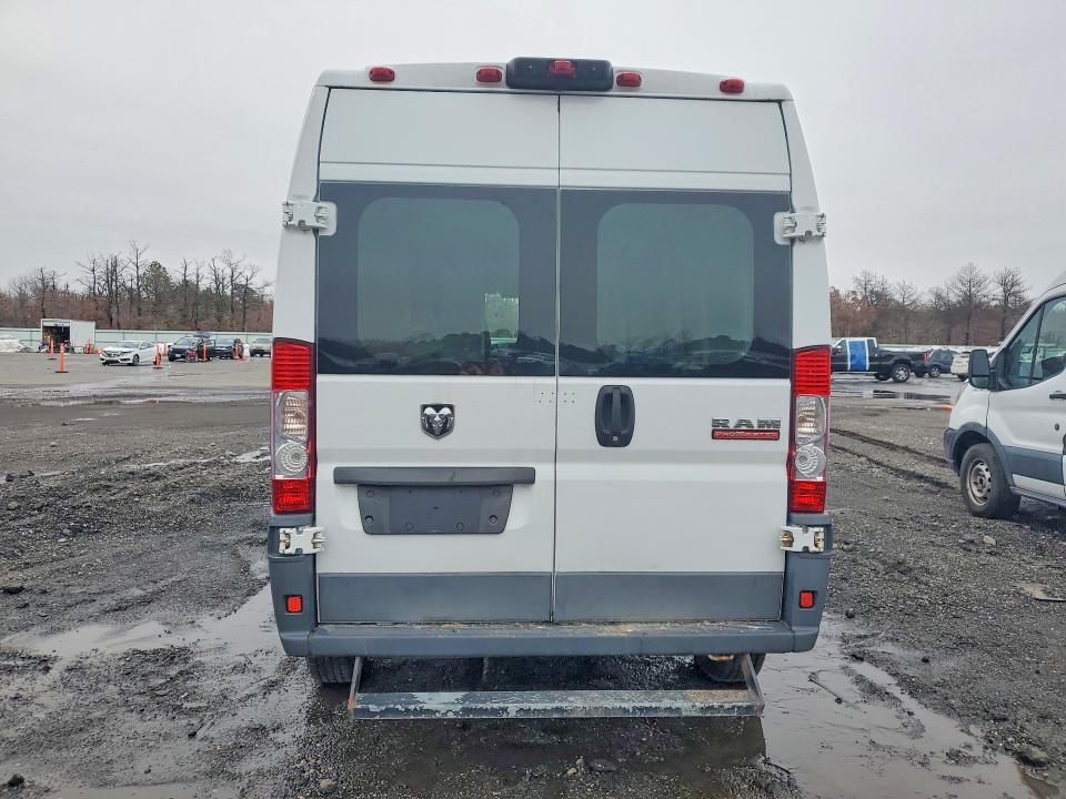 78334595 :رقم المزاد ، 3C6TRVDG8EE102417 vin ، 2014 Ram Promaster 2500 مزاد بيع