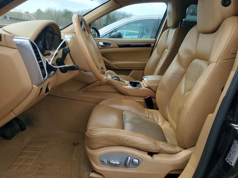 47032276 :رقم المزاد ، WP1AA2A22DLA03496 vin ، 2013 Porsche Cayenne مزاد بيع