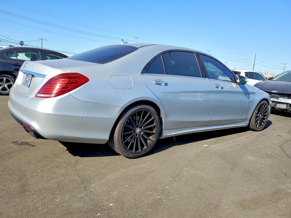 Продажа на аукционе авто 2015 Mercedes-benz S, vin: WDDUG8CB6FA087582, номер лота: 45954756