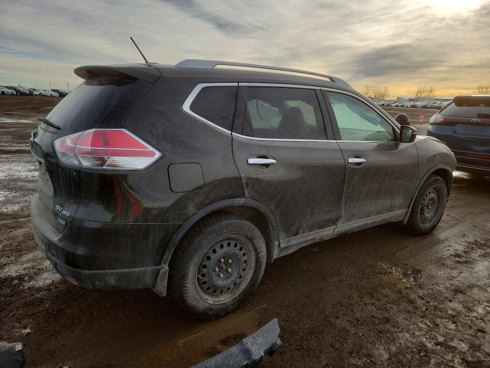 46549776 :رقم المزاد ، 5N1AT2MV6FC805999 vin ، 2015 Nissan Rogue مزاد بيع
