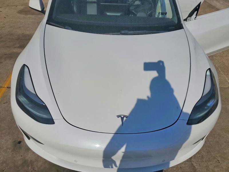 46824616 :رقم المزاد ، 5YJ3E1EB7NF187499 vin ، 2022 Tesla Model 3 مزاد بيع