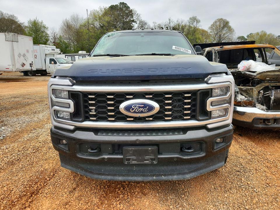 Auction sale of the 2025 Ford F350, vin: 1FT8W3DT6SEC84182, lot number: 46831206